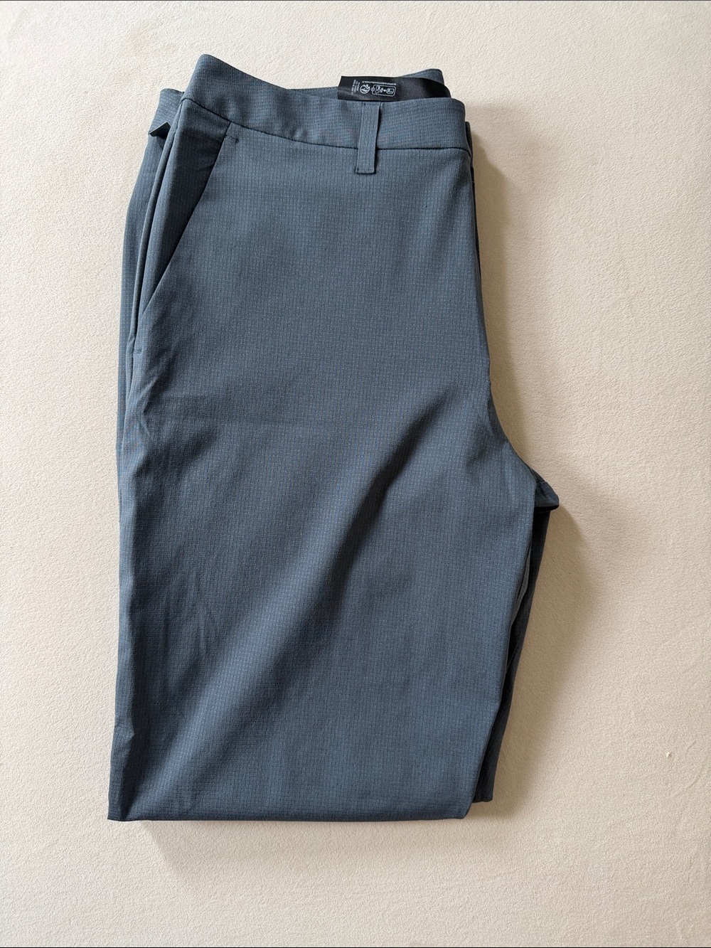Lululemon ABC Men’s Woven Air Pant 34 x 30 Gray classic Fit
